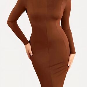 Sleek Long-Sleeve Midi Dress in Chocolate Brown